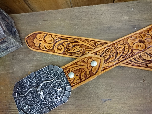 未使用級　カービングレザーガンベルト ナチュラルW最長約109cm最短約94cm 楽天市場】#985006WesternExpress ウェスタンエクスプレス カービング